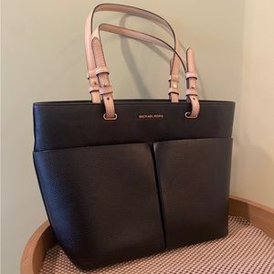 Michael Kors Bedford Medium Pebbled Leather Tote